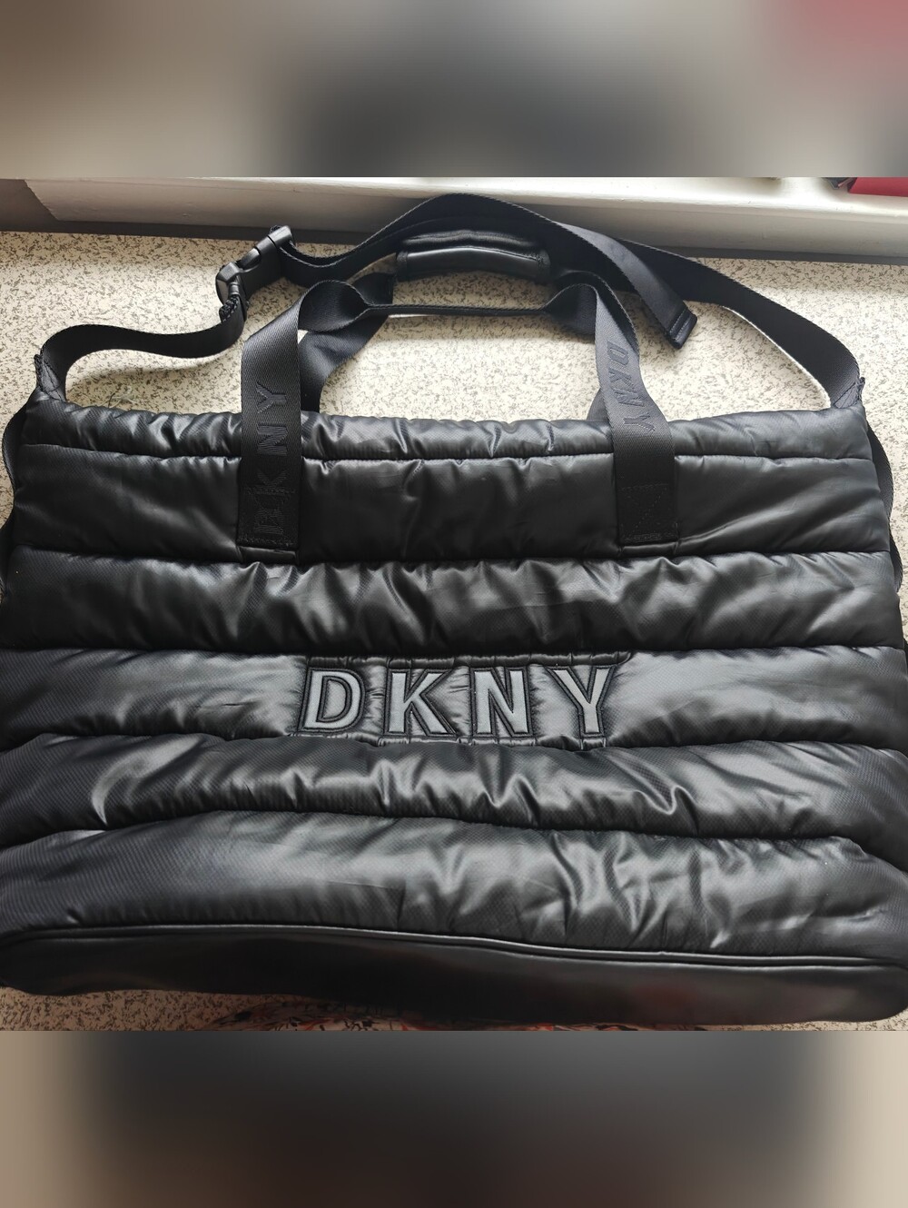 DKNY Nora Soft Puffy Duffle Bag Black XL Weekender